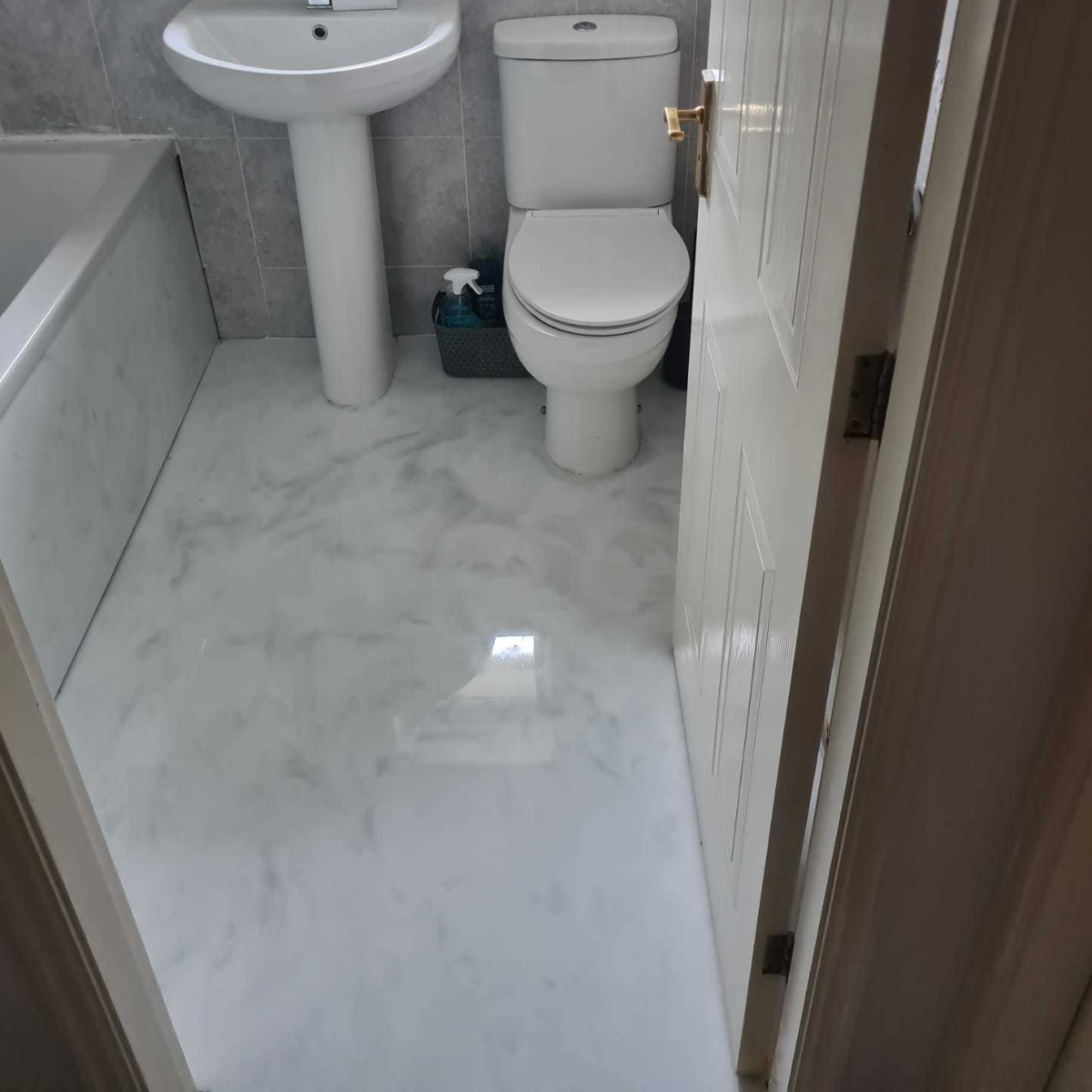 Before Epoxy Resin Bathroom Floor Residential Resin Finesse UK