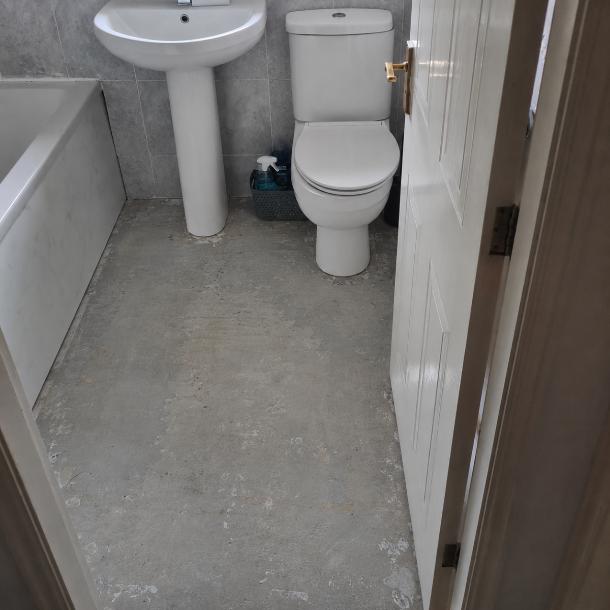 Before Epoxy Resin Bathroom Floor Residential Resin Finesse UK